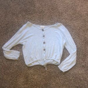 greyish-white long sleeve blouse